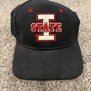 Illinois State University Redbirds Zephyr Black Red Fitted Hat Size 7 1/8